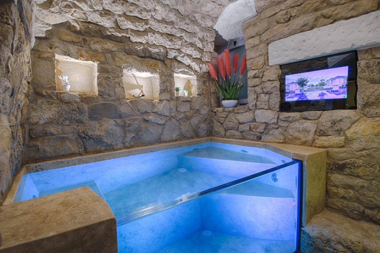 Suite con Piscina Privata