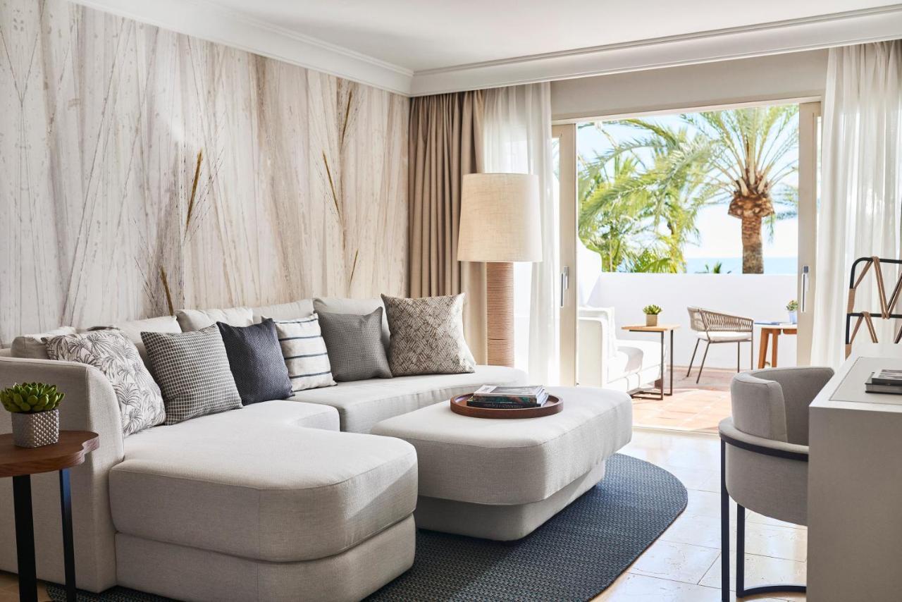 Junior Suite Matrimoniale Deluxe con Vista Mare Parziale