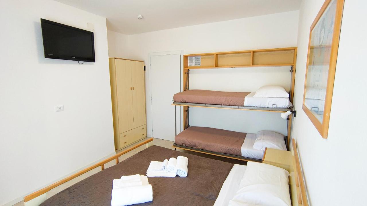 Chambre Familiale (2 Adultes et 2 Enfants)