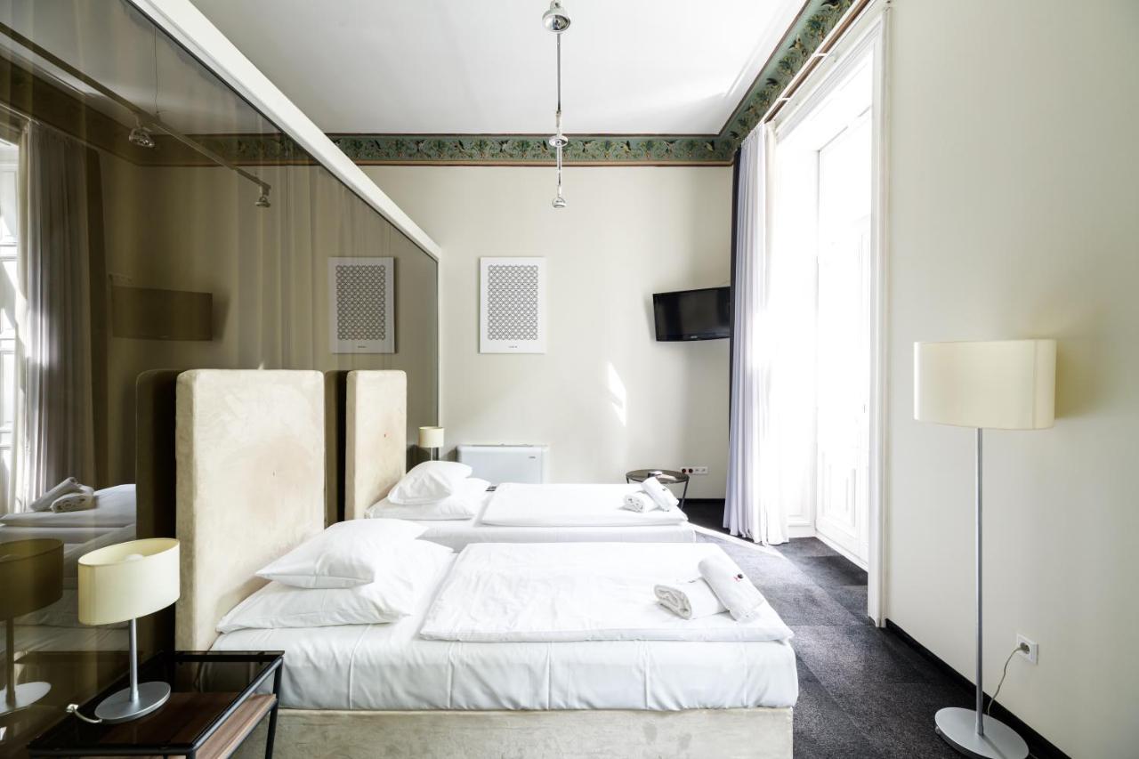 Deluxe Tweepersoonskamer met 2 Aparte Bedden