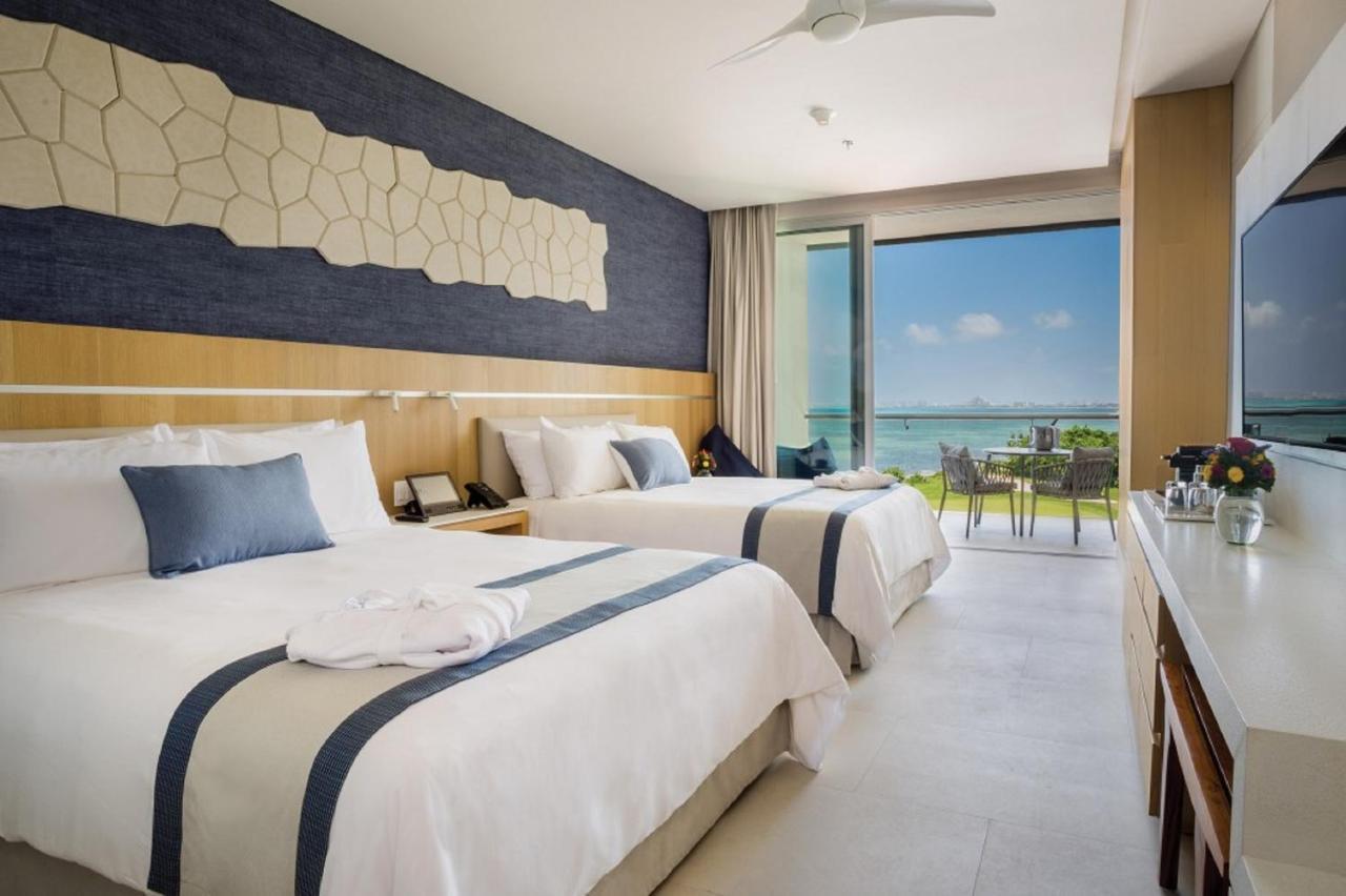 Deluxe Golf & Ocean View Double