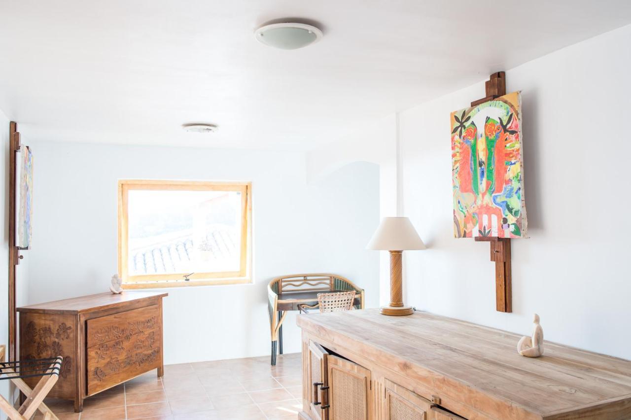 Family Room Mountain View