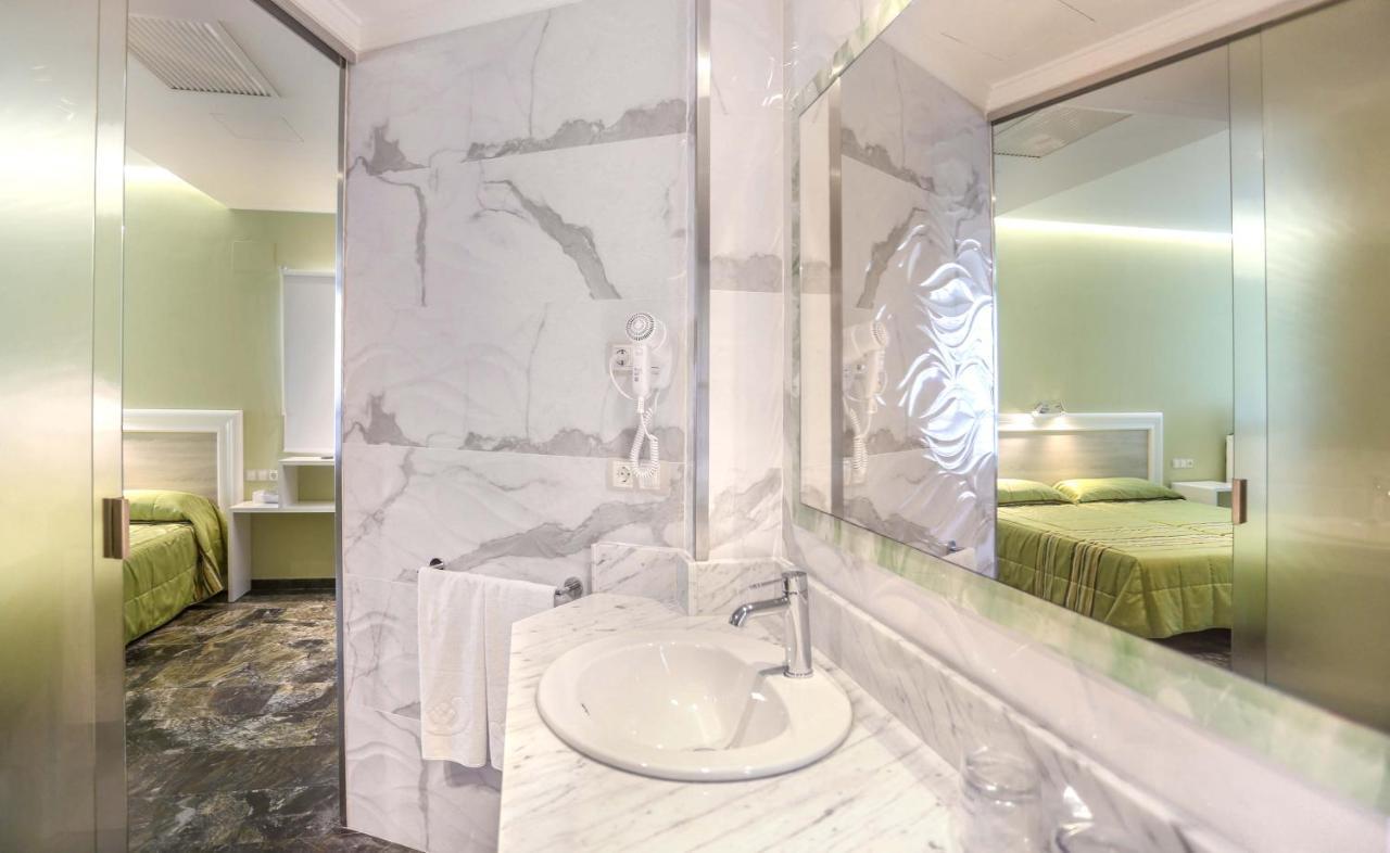 Superior Twin Room Sea View