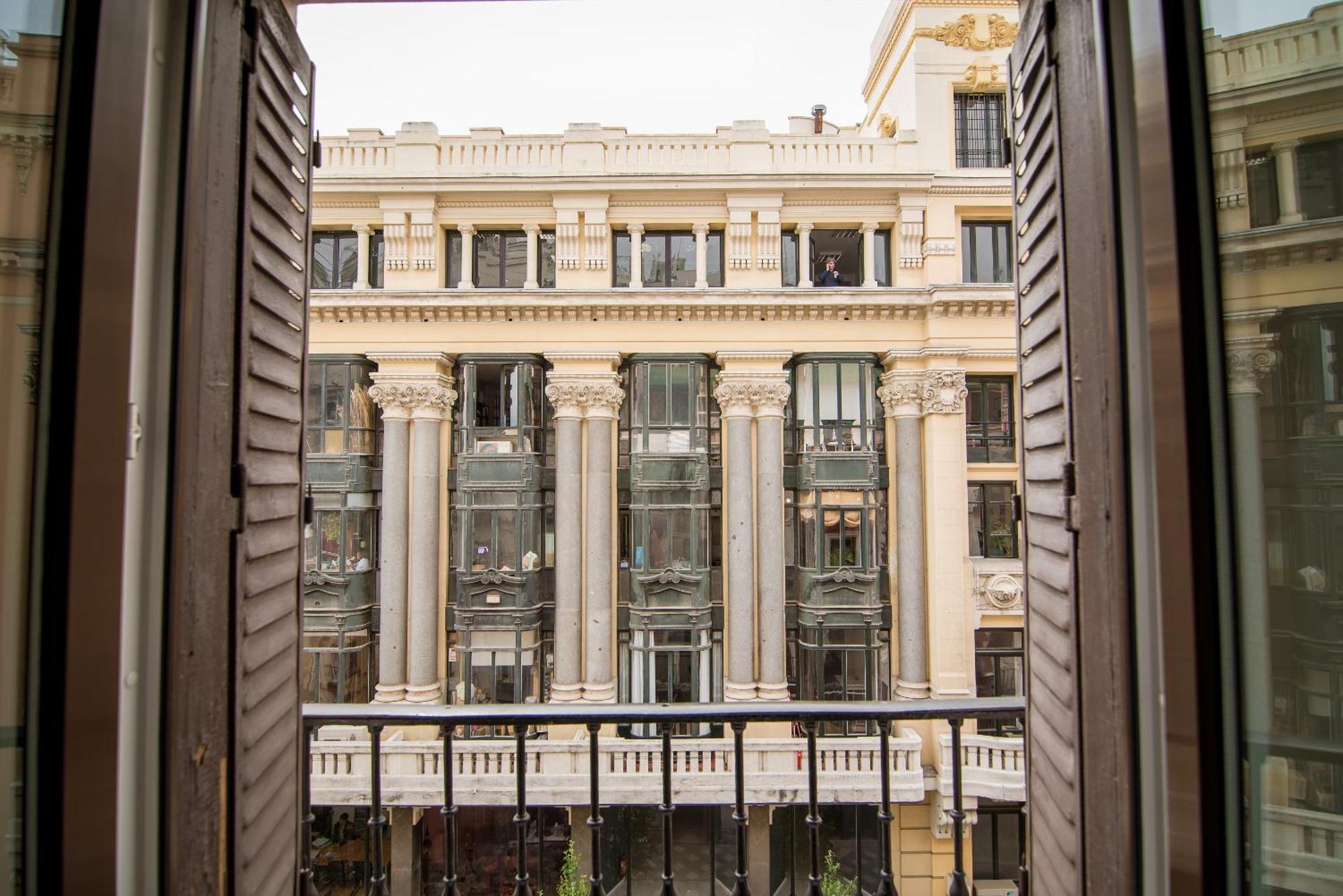 Double Room City View,1739365182:JPEG