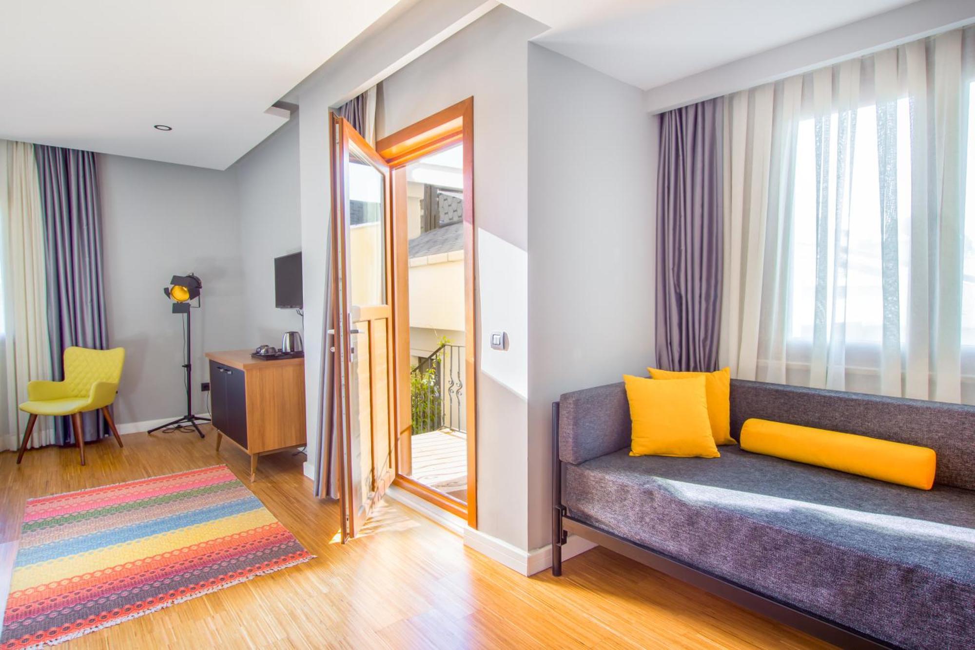 Family Room Terrace