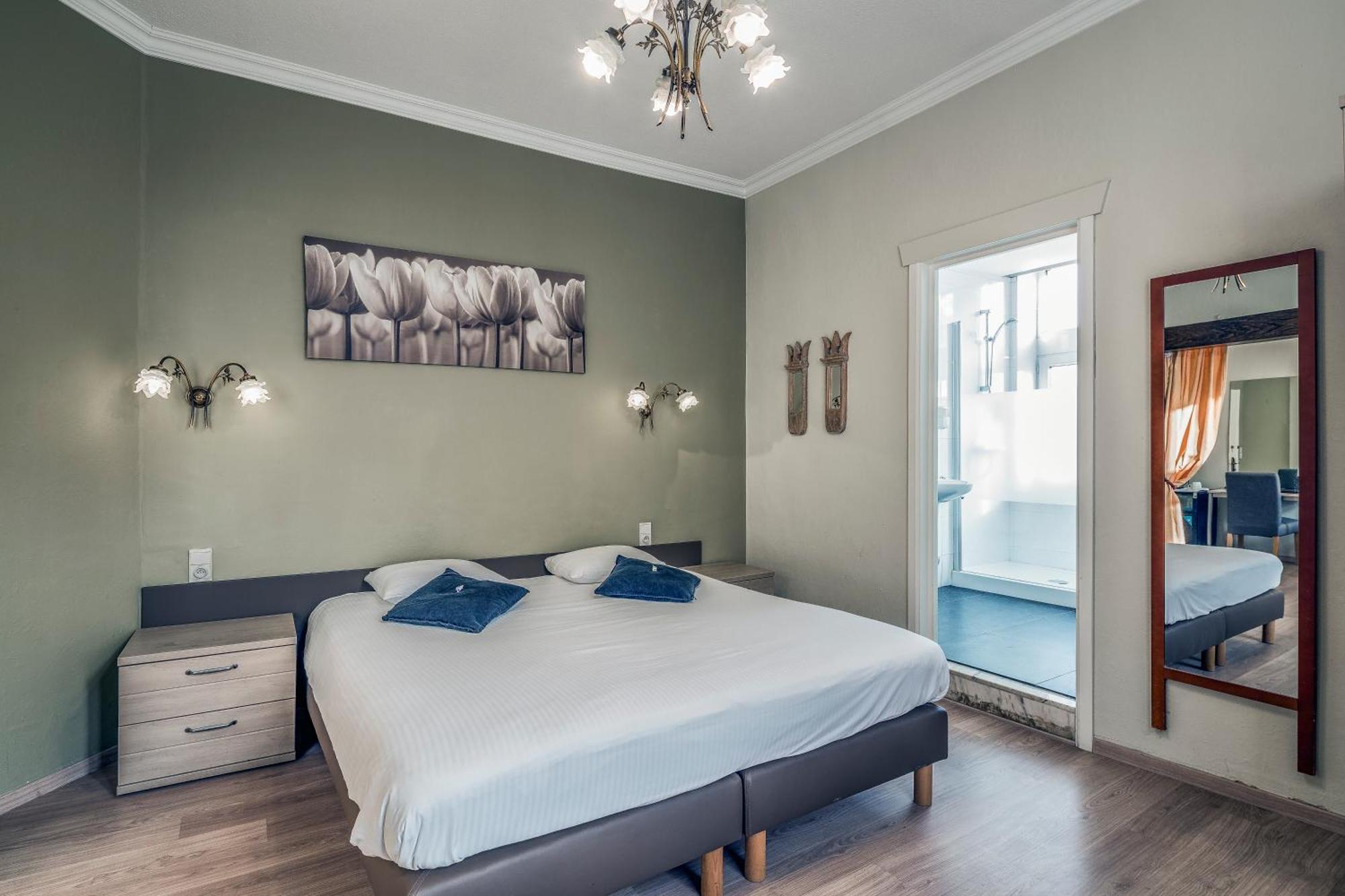 Standard Double Room Street View