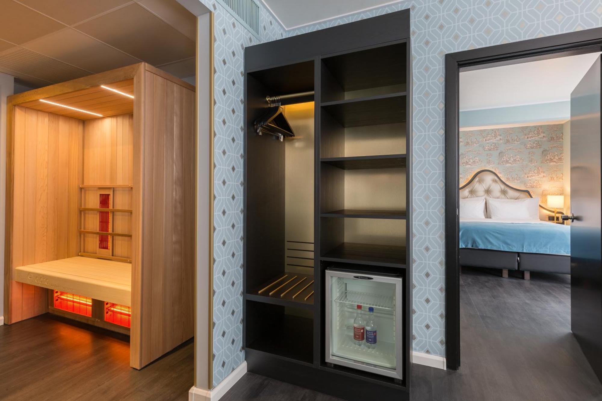 Two-Bedroom Suite