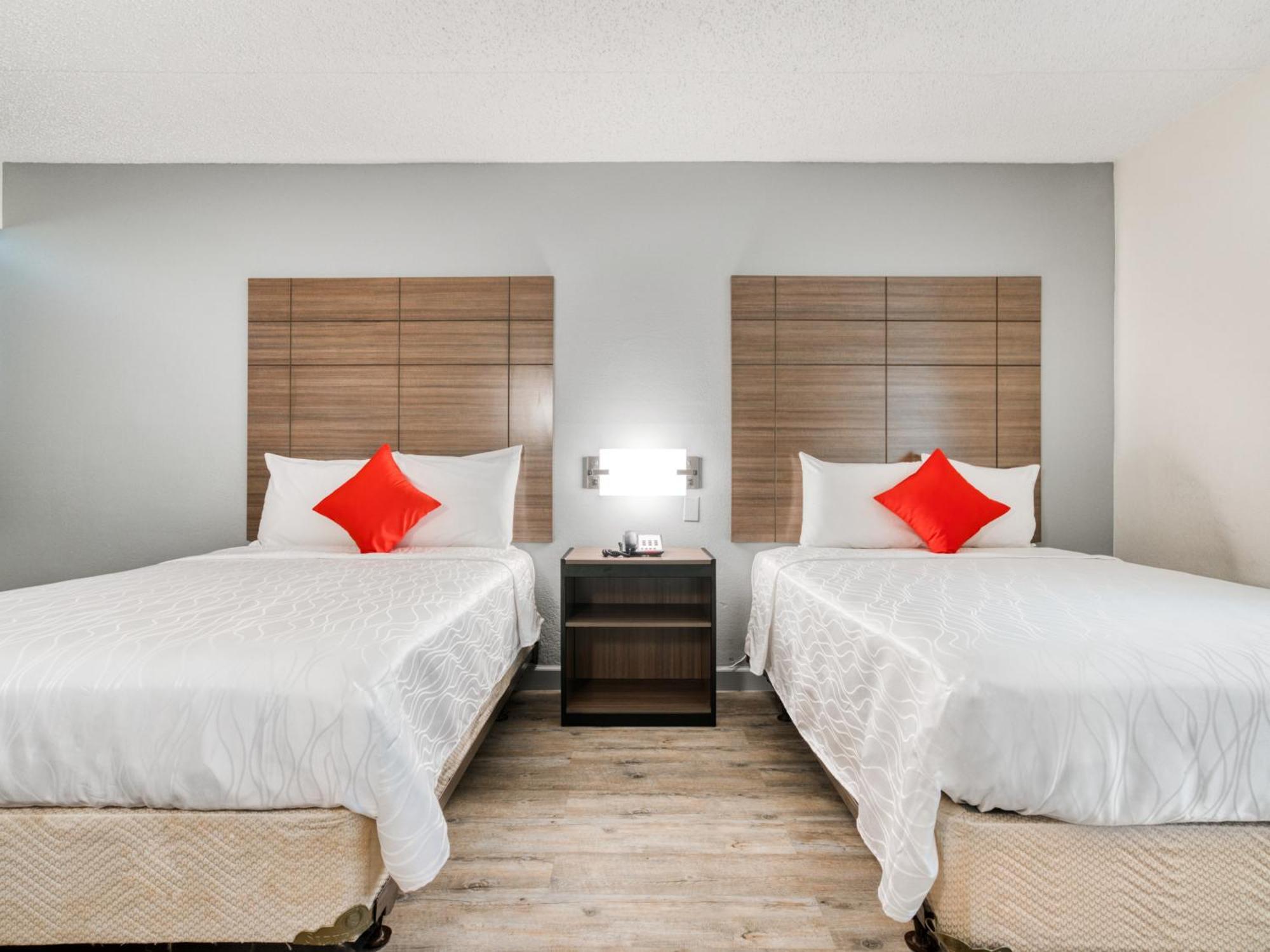 Queen Room Two Queen Beds