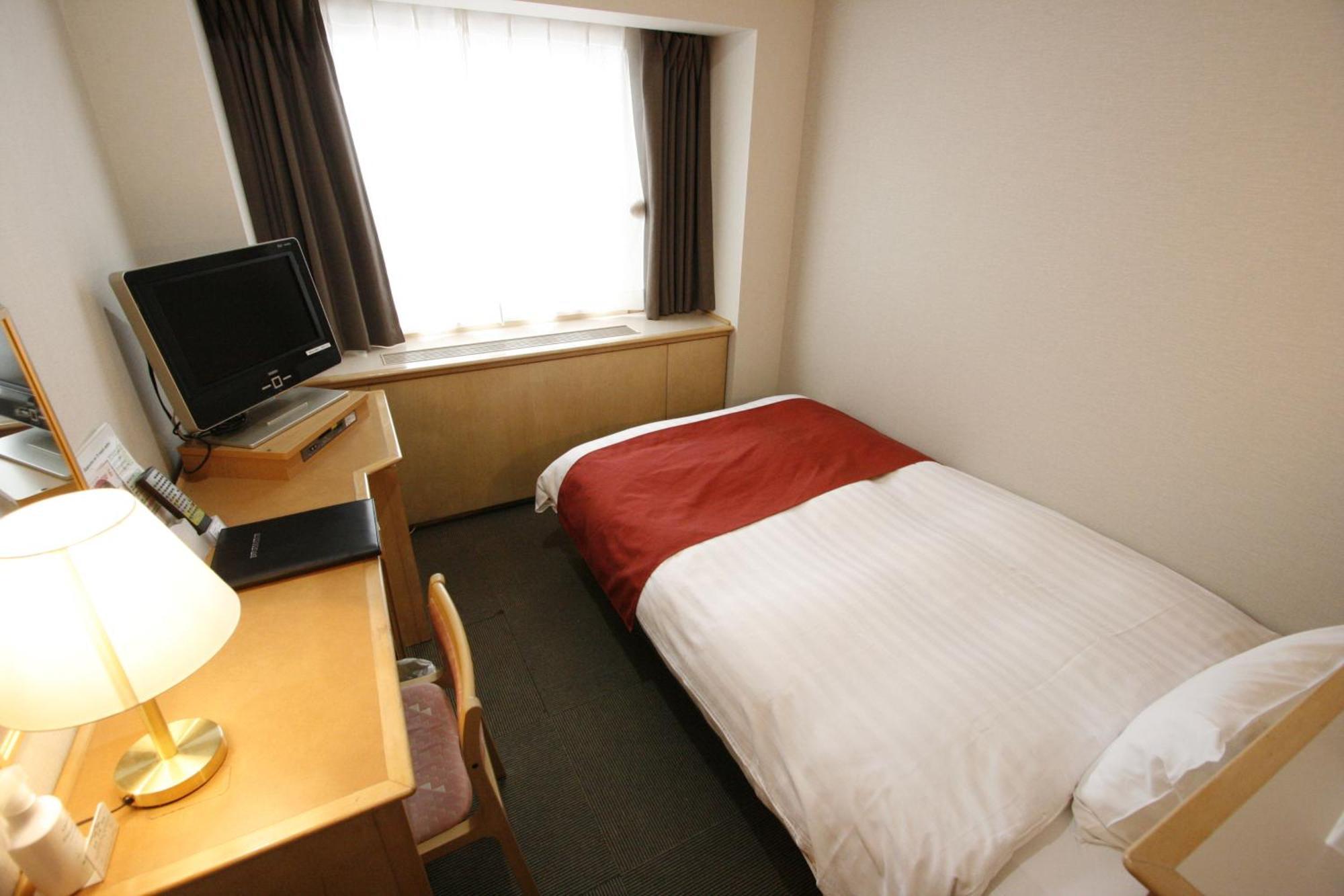 Single Room Smoking