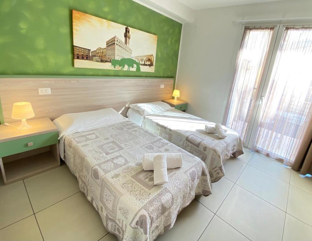 Luxury Triple Room