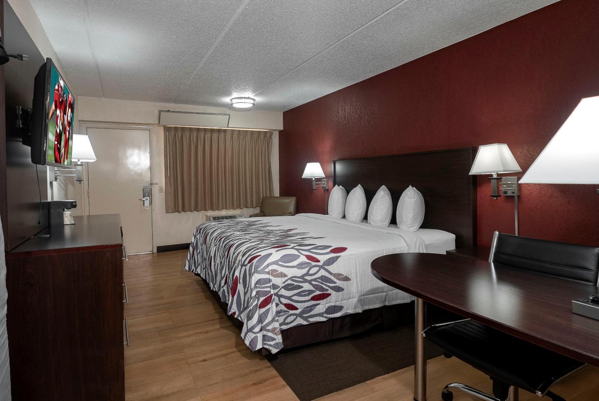 Superior King Room Non-Smoking