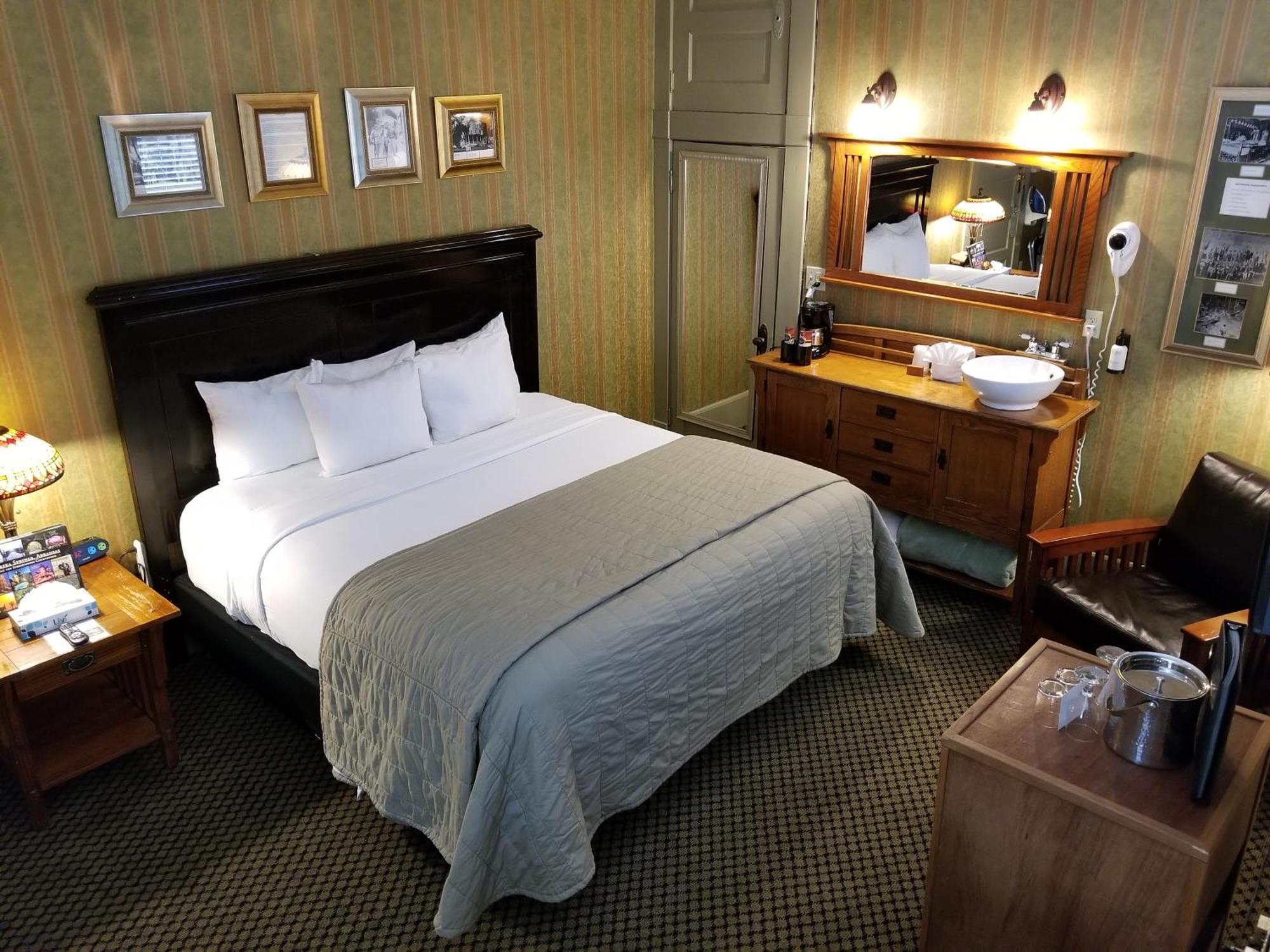 King Room Spa Bath