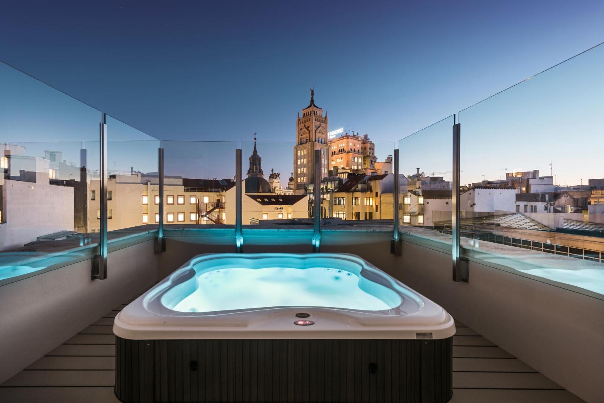 Quarto Duplo Superior com Terraço e Jacuzzi®