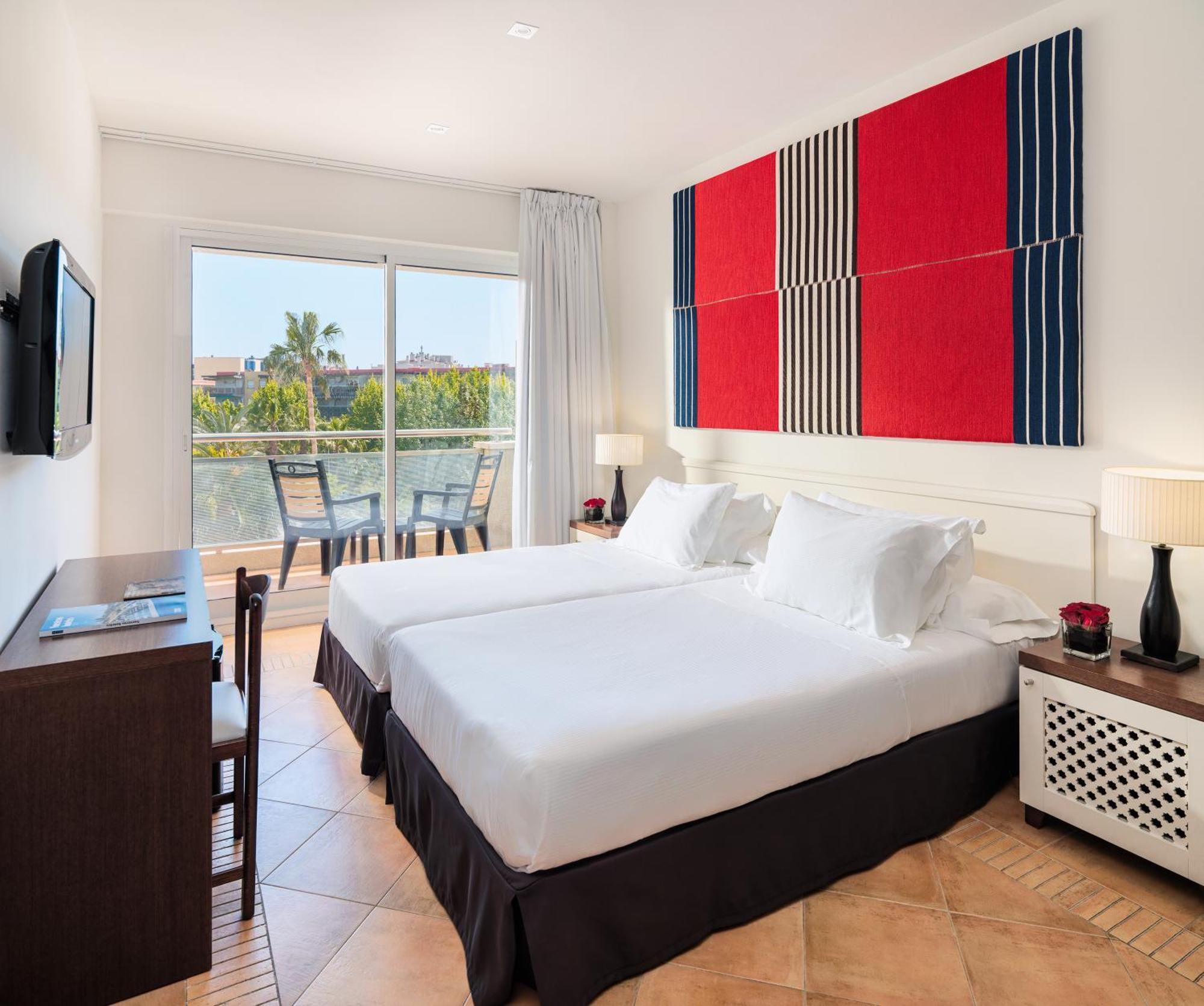 Chambre Double ou Lits Jumeaux (2 Adultes)