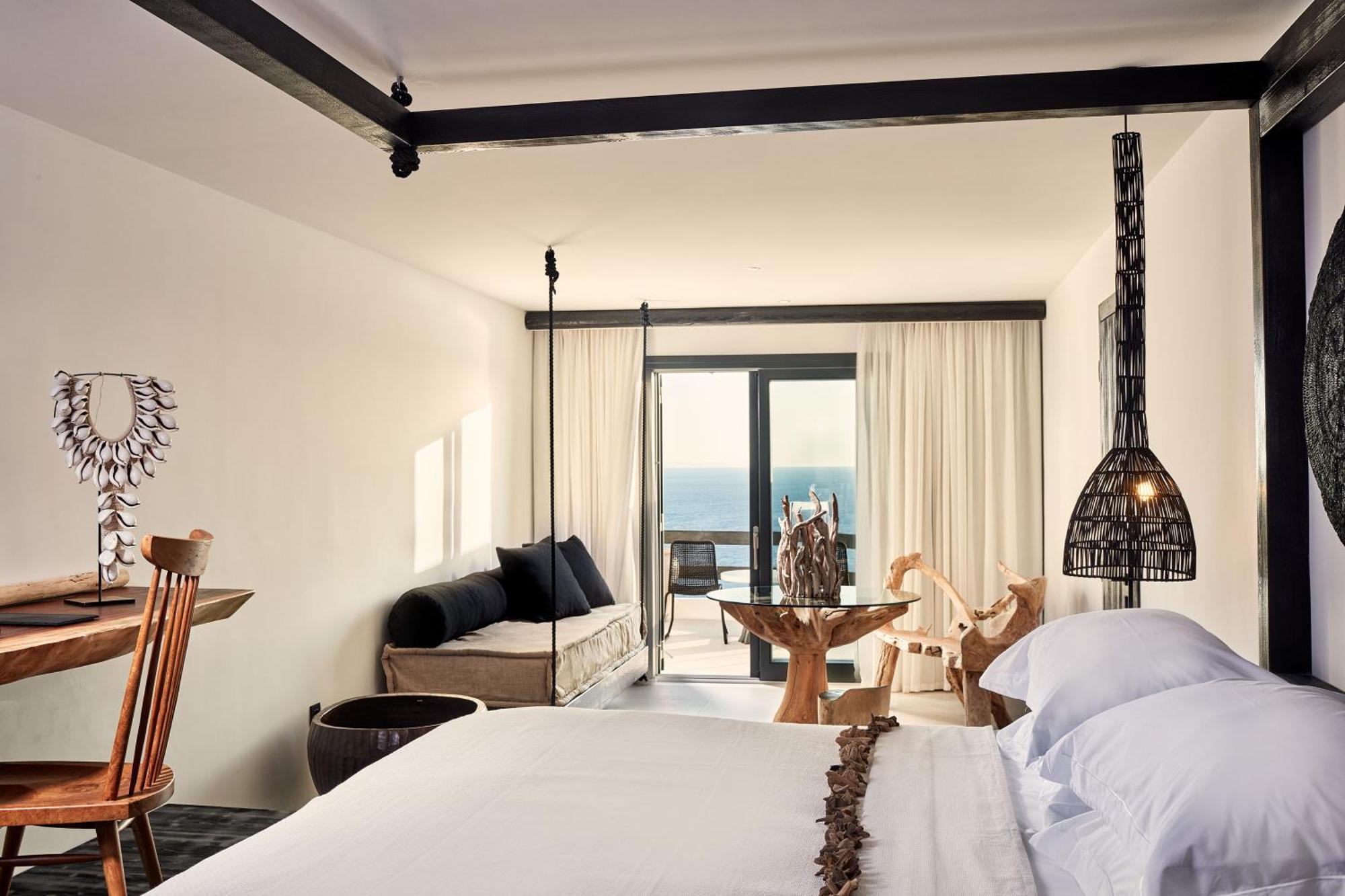 Majestic Retreat Suite Sea View