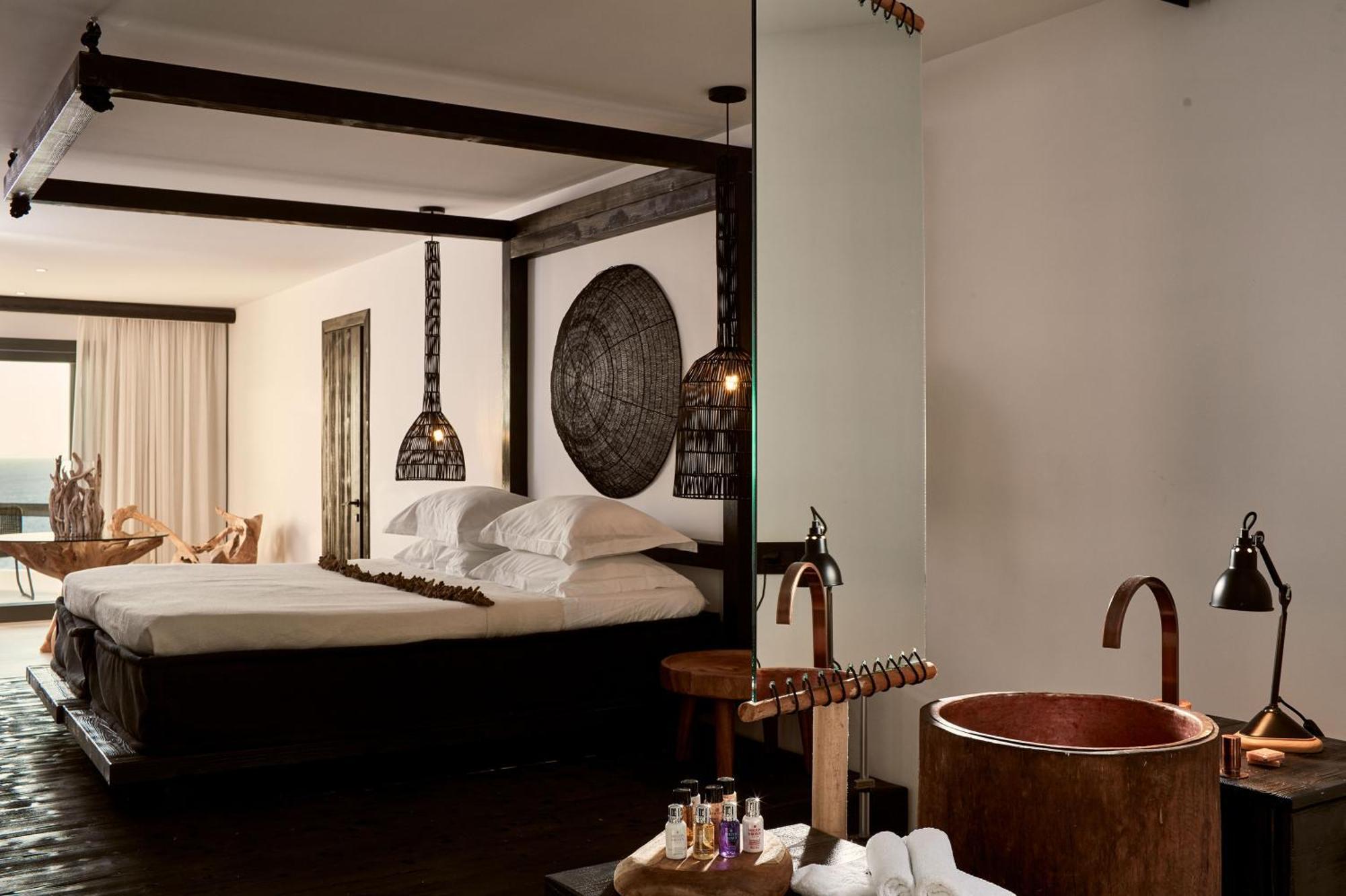 Majestic Retreat Suite Sea View