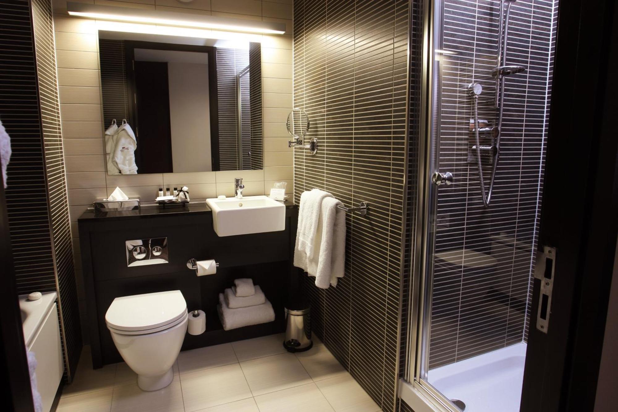 Premium Zimmer mit Kingsize-Bett - Zugang zur Club-Lounge
