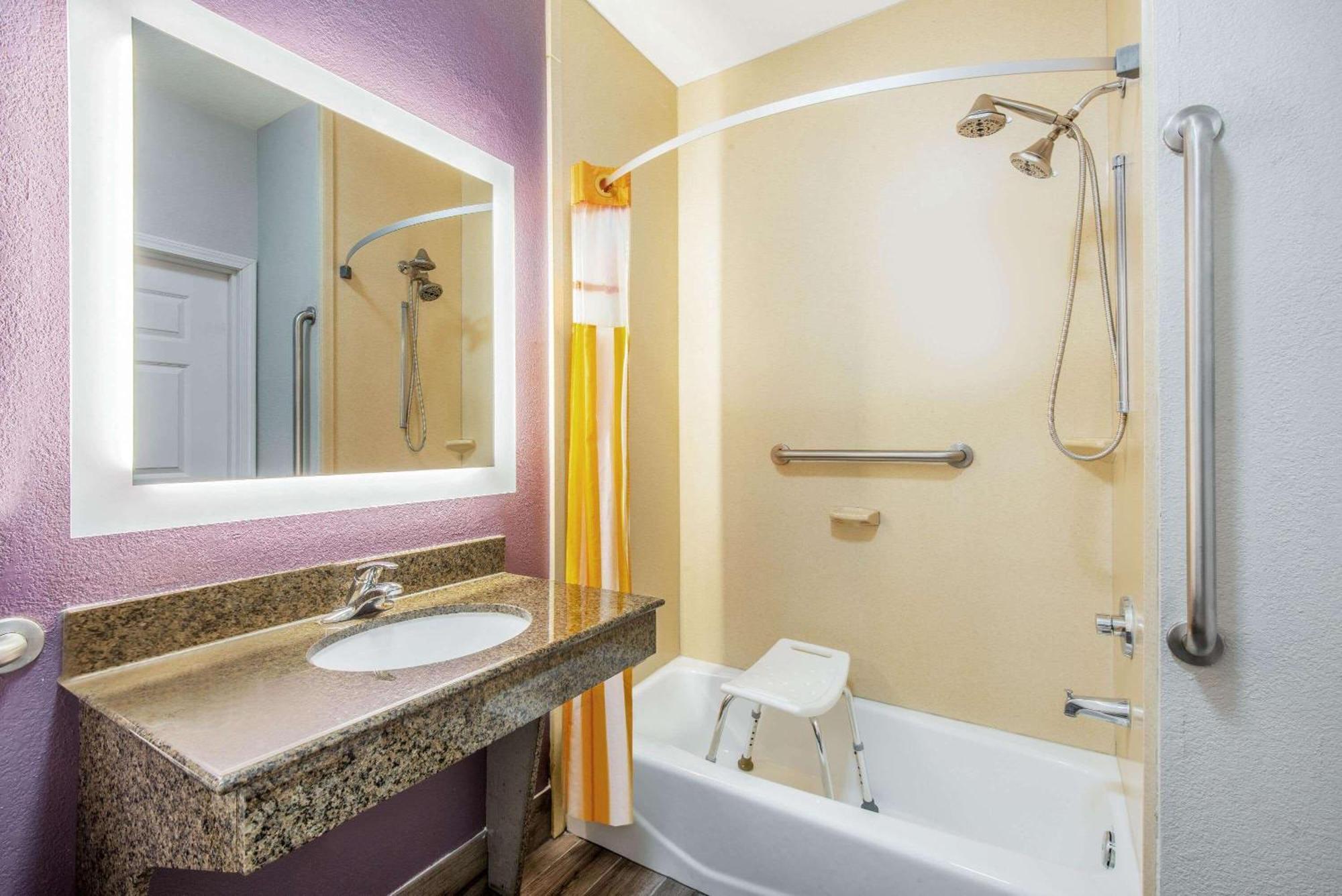 King Room Disability Access
