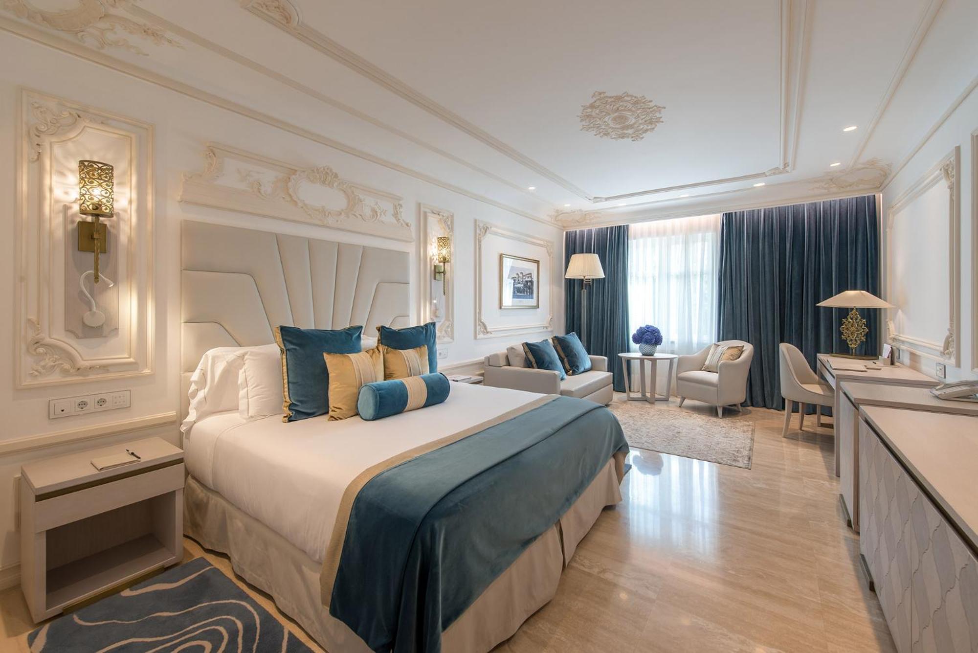 Deluxe Double or Twin Room,434742639:JPEG