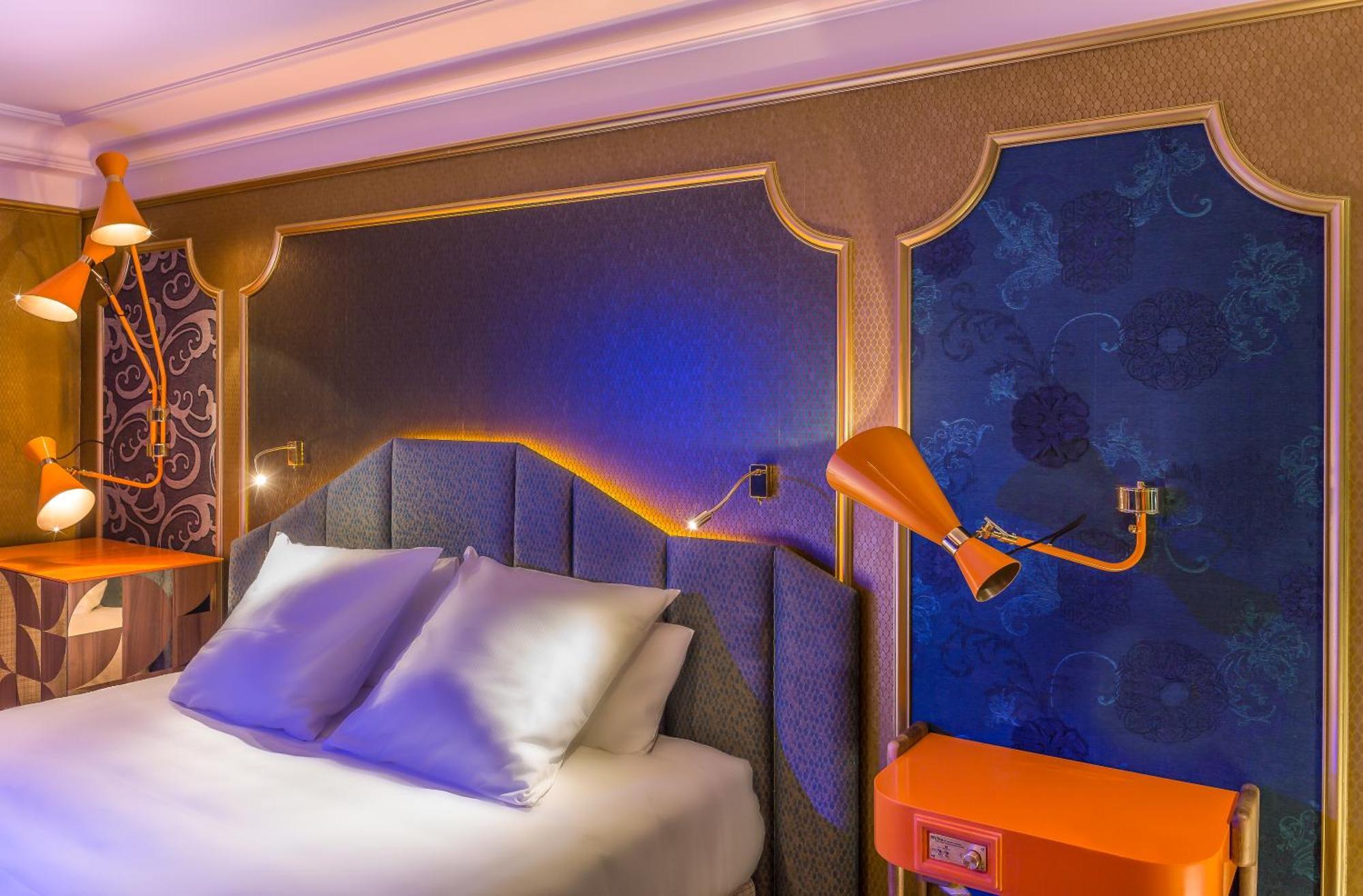 Superior Double or Twin Room "Moon Blue"