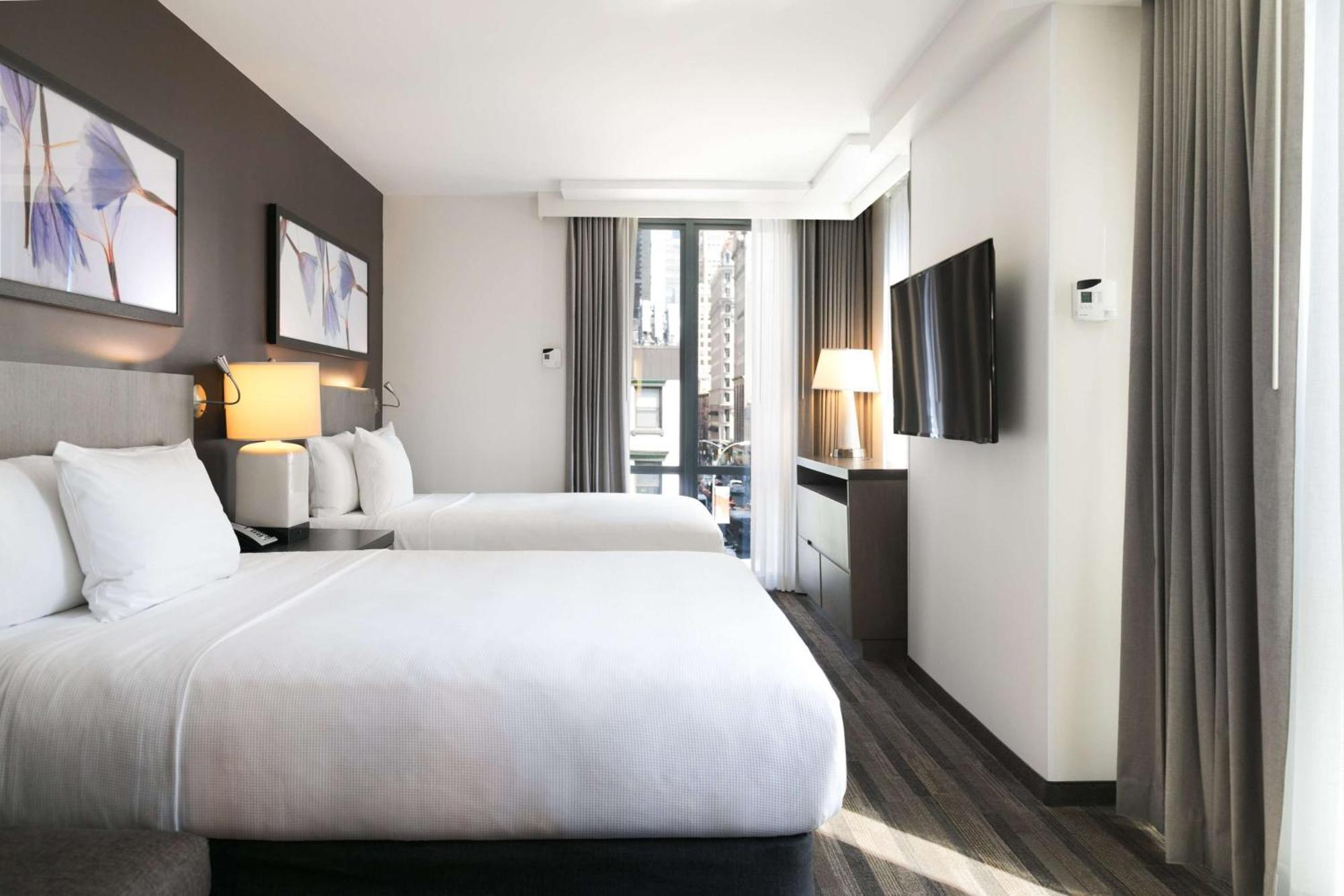 Den Queen Room with Two Queen Beds,1499235646:JPEG