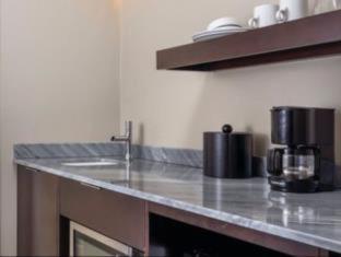 Deluxe Kamer met Kingsize Bed en Slaapbank