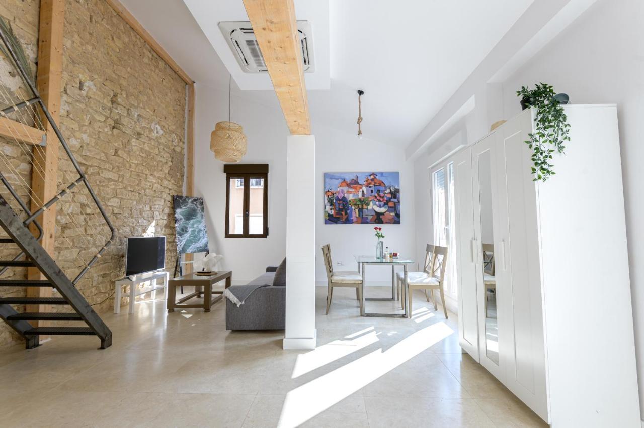 Penthouse Apartment,1546013668:JPEG