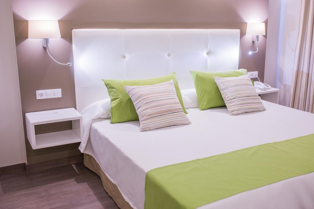 Superior Double Room,1306880362:JPEG