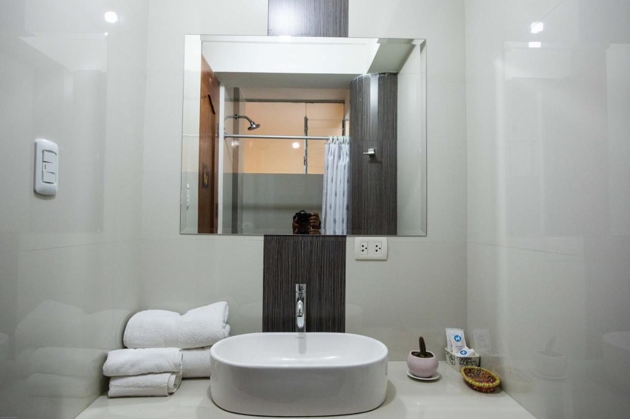 Quarto Individual com Banheiro Privativo