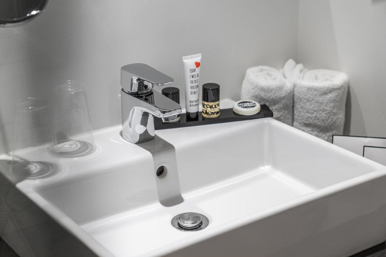 Comfort King Room