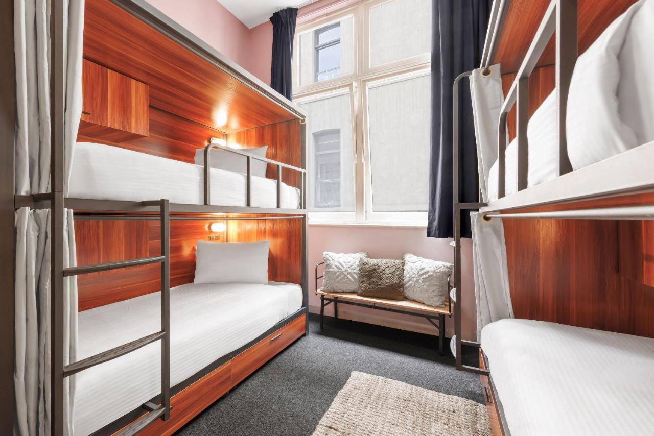Bed 8-Bed Dormitory Room 18-35 years only