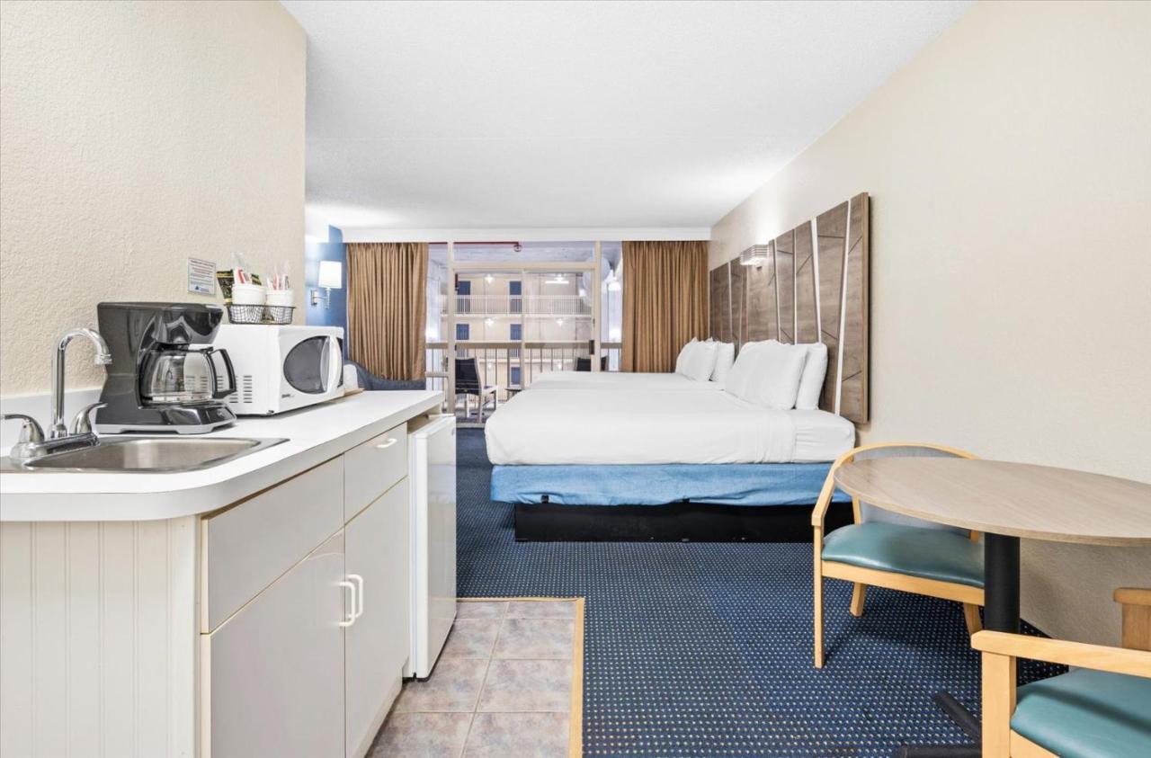 Atrium Hotel Room W or Kitchenette