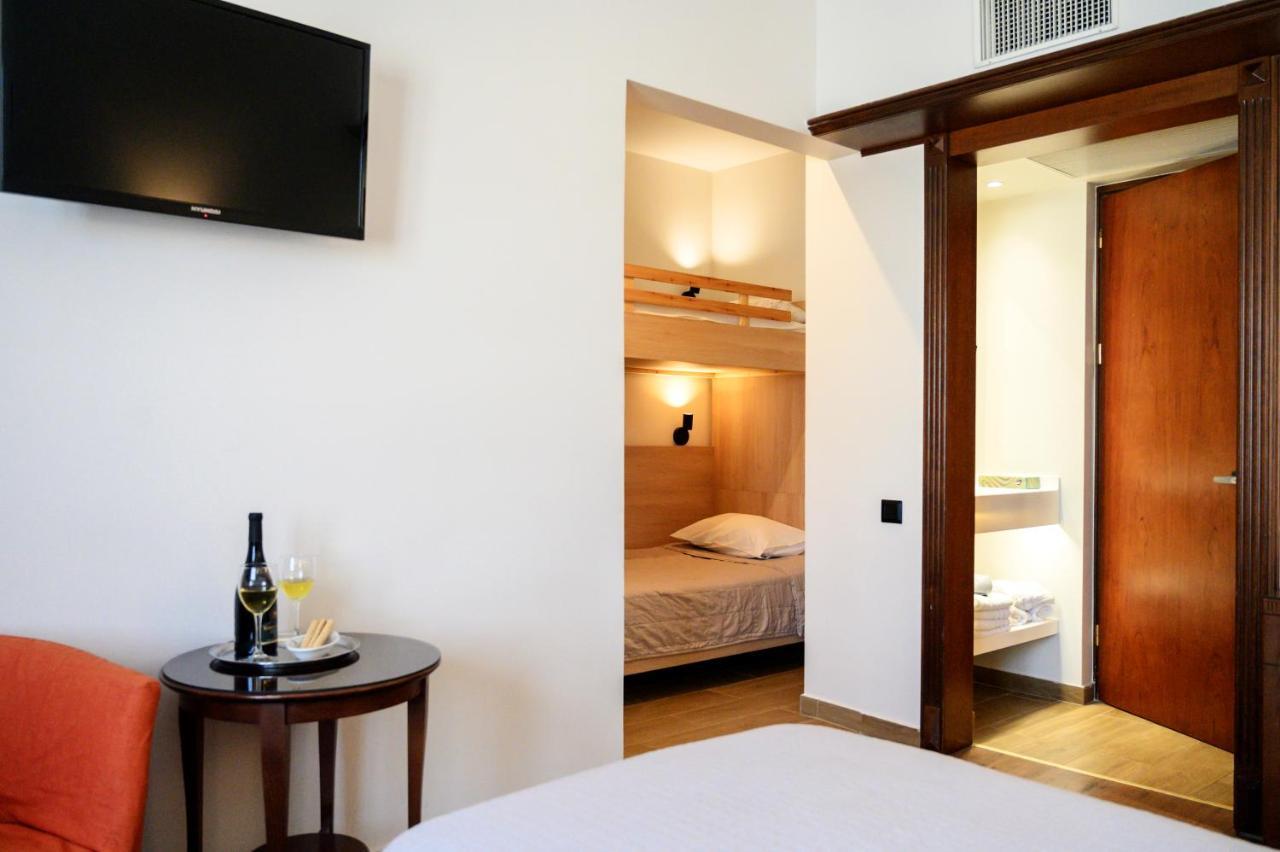 Comfort Quadruple Room