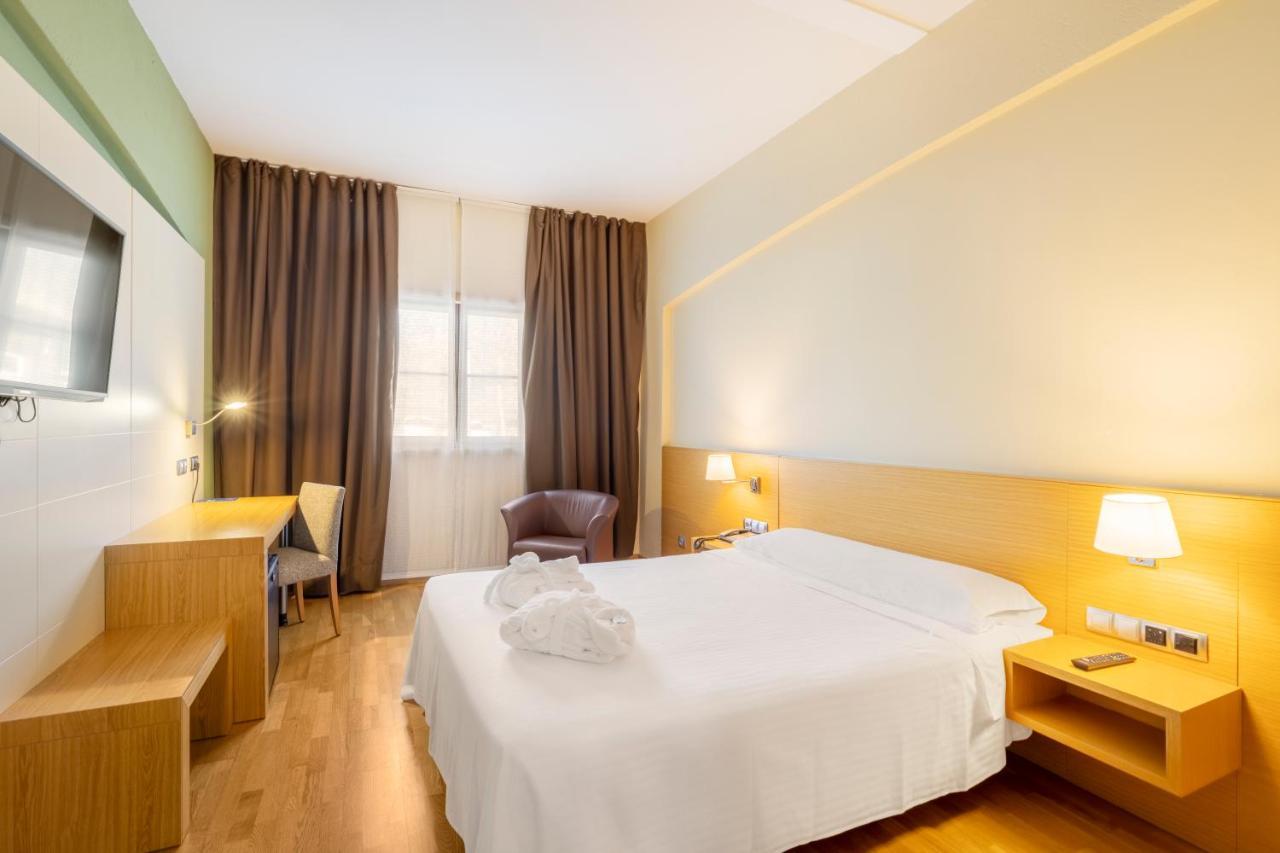 Double Room,1697804013:JPEG