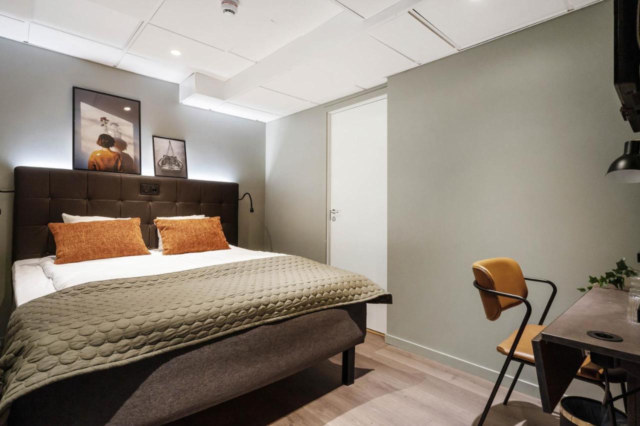 Budget Double Room without Window