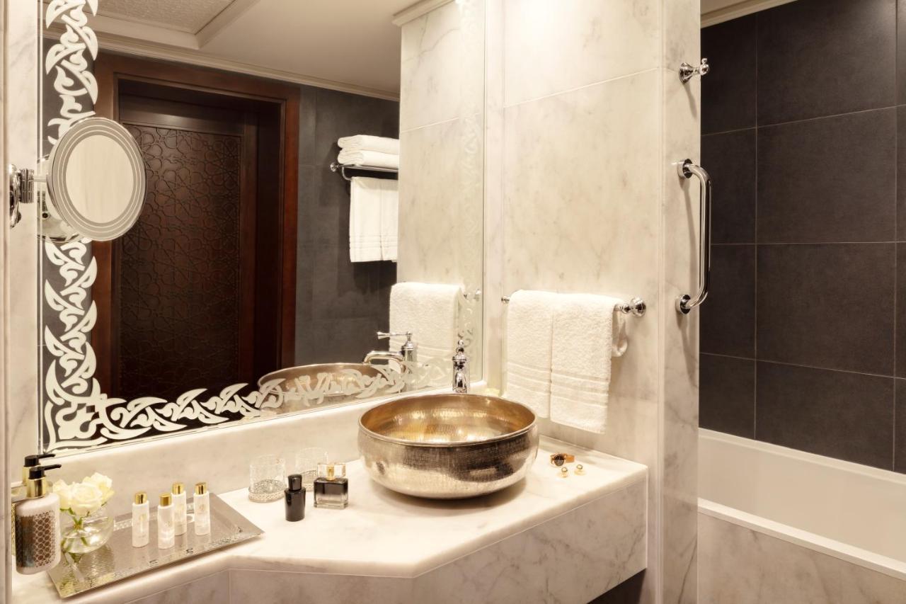 Five Bedroom Royal Pool Villa Complimentary Soft Drinks minibar Daily Villa & Butler Service,1405656344:JPEG