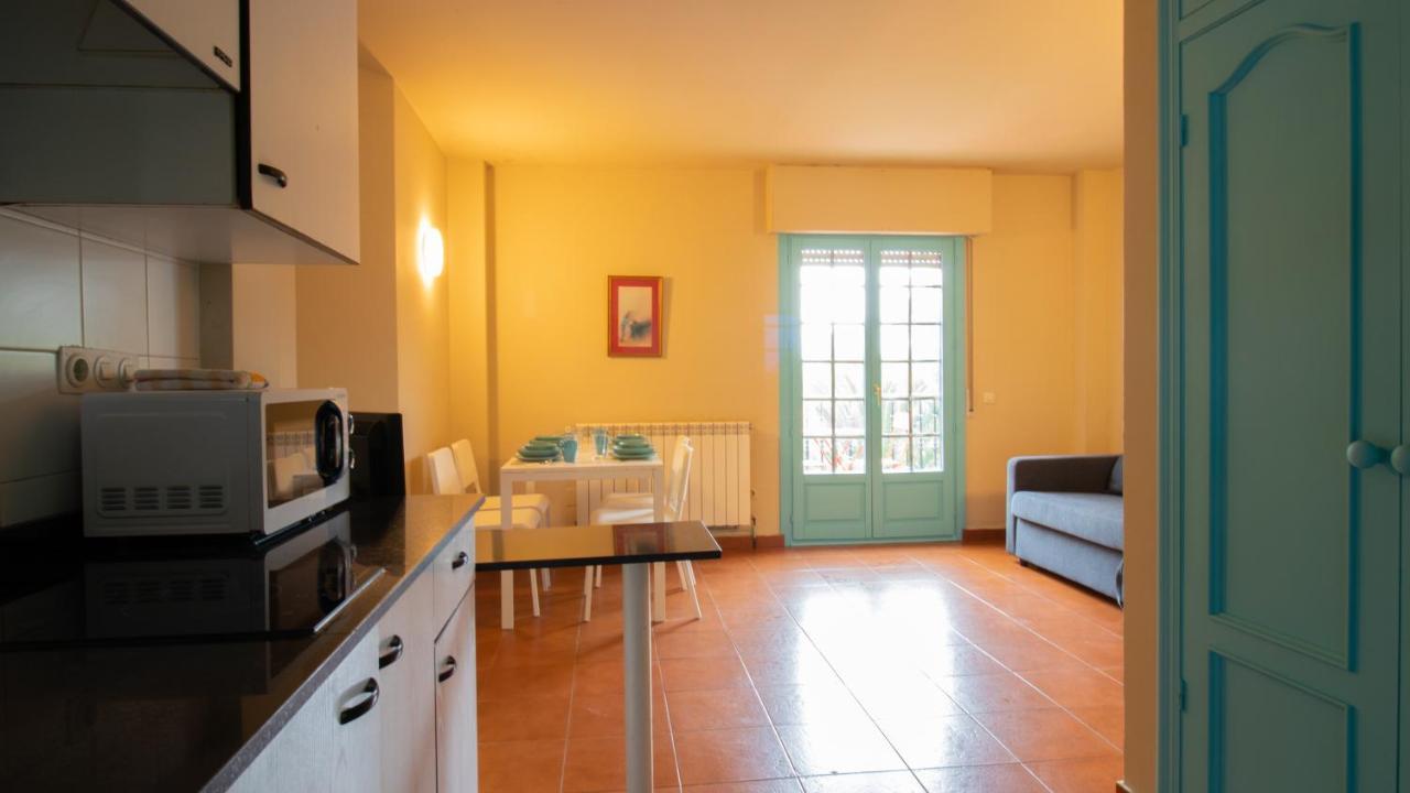 One-Bedroom Apartment,1414397081:JPEG