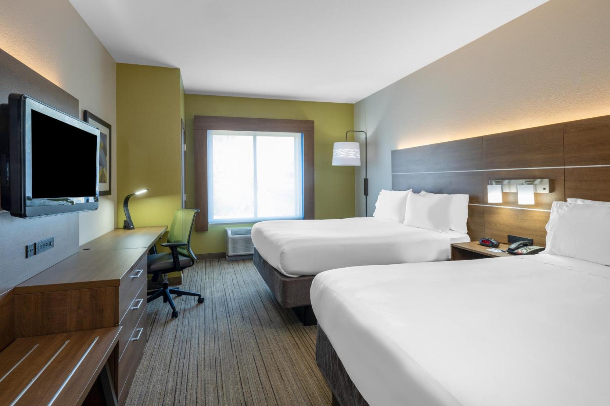 Standard Room Two Queen Beds
