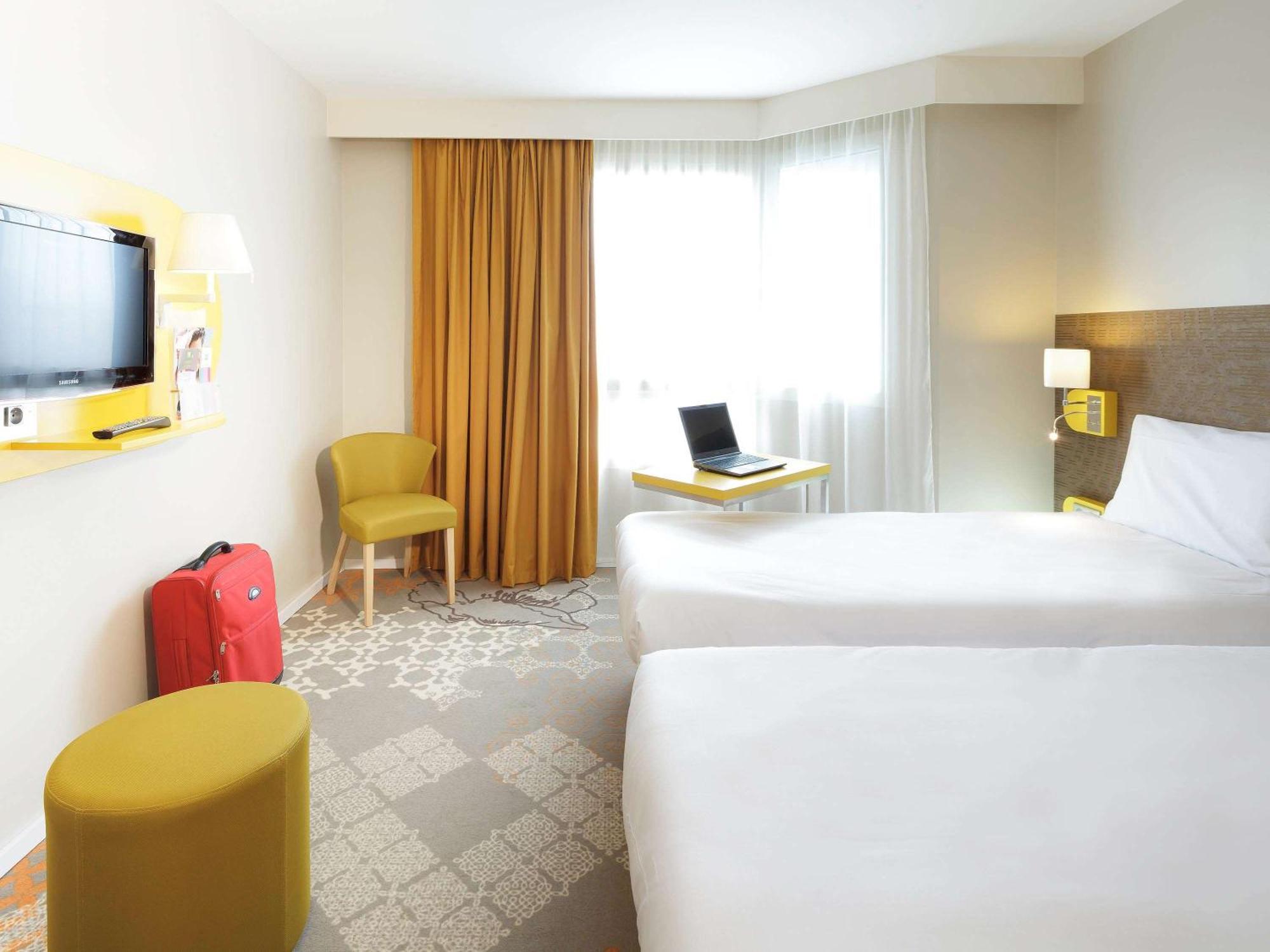 Standard Twin Room,1704829931:JPEG