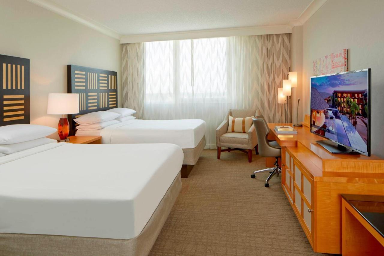 Guest room, 2 Queen,1705739206:JPEG