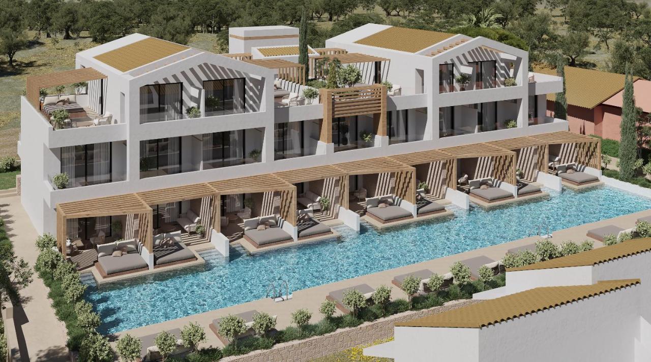 Deluxe Double or Twin Room Pool Access