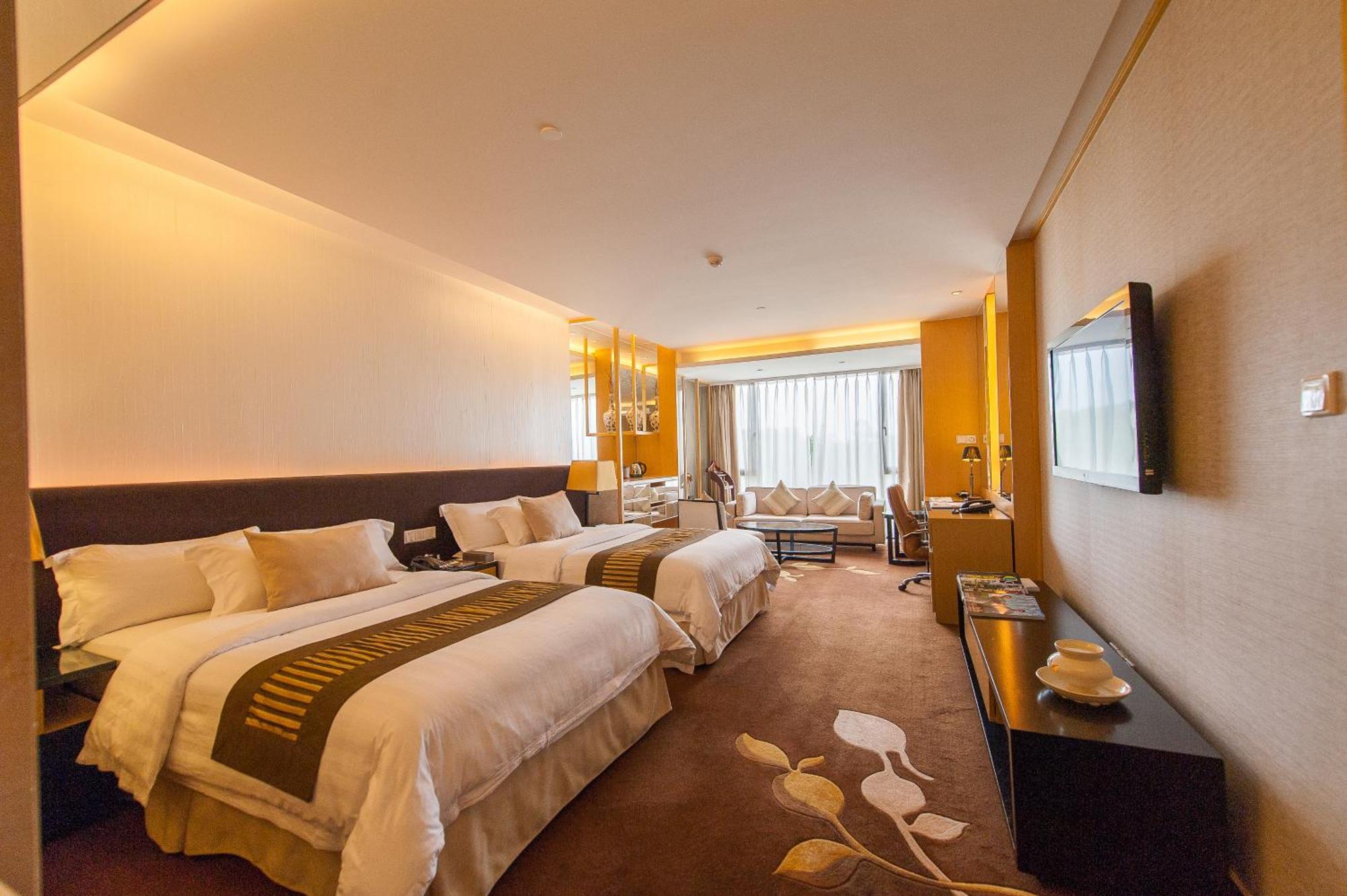 Grande Premiere Twin Room