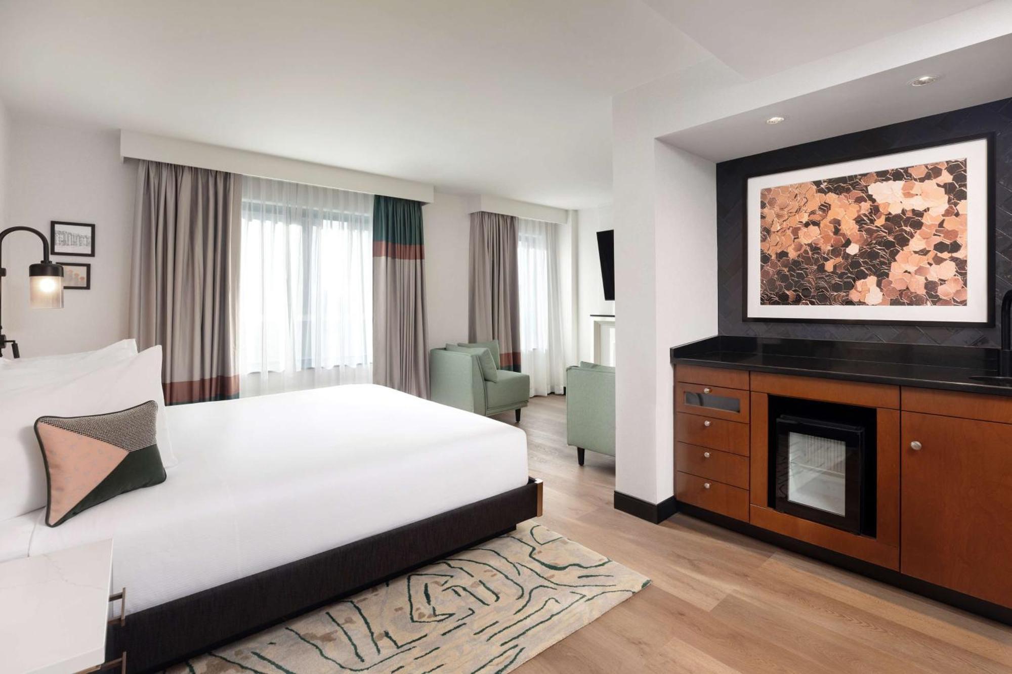 Premium King Room