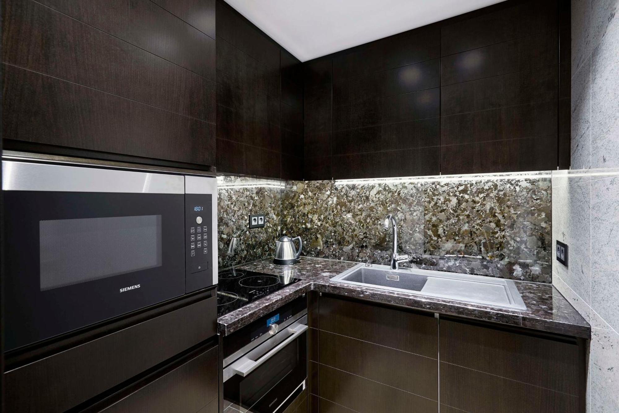 Multi Level King Loft Suite - Street View,1543367614:JPEG