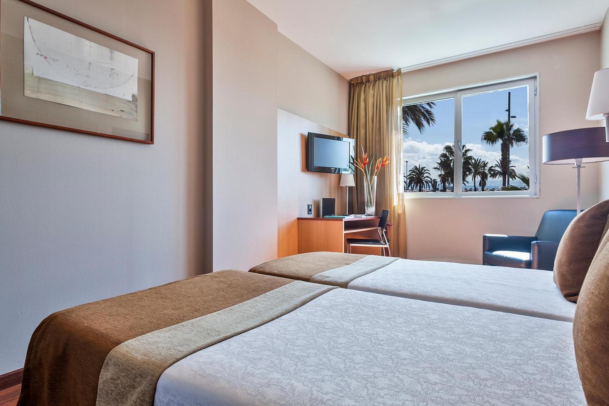 Deluxe Double or Twin Room Sea View