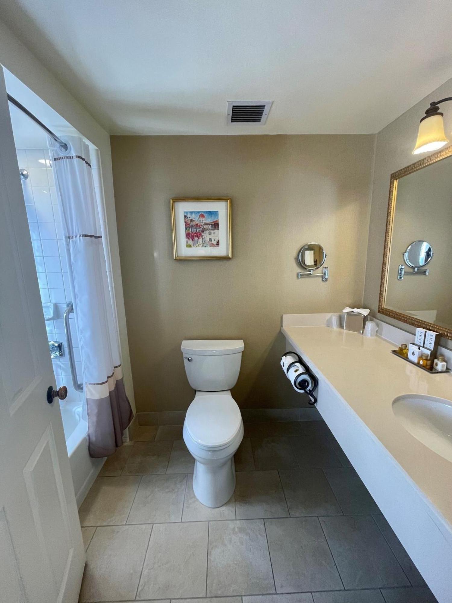 Glenwood King Room,1633019310:JPEG