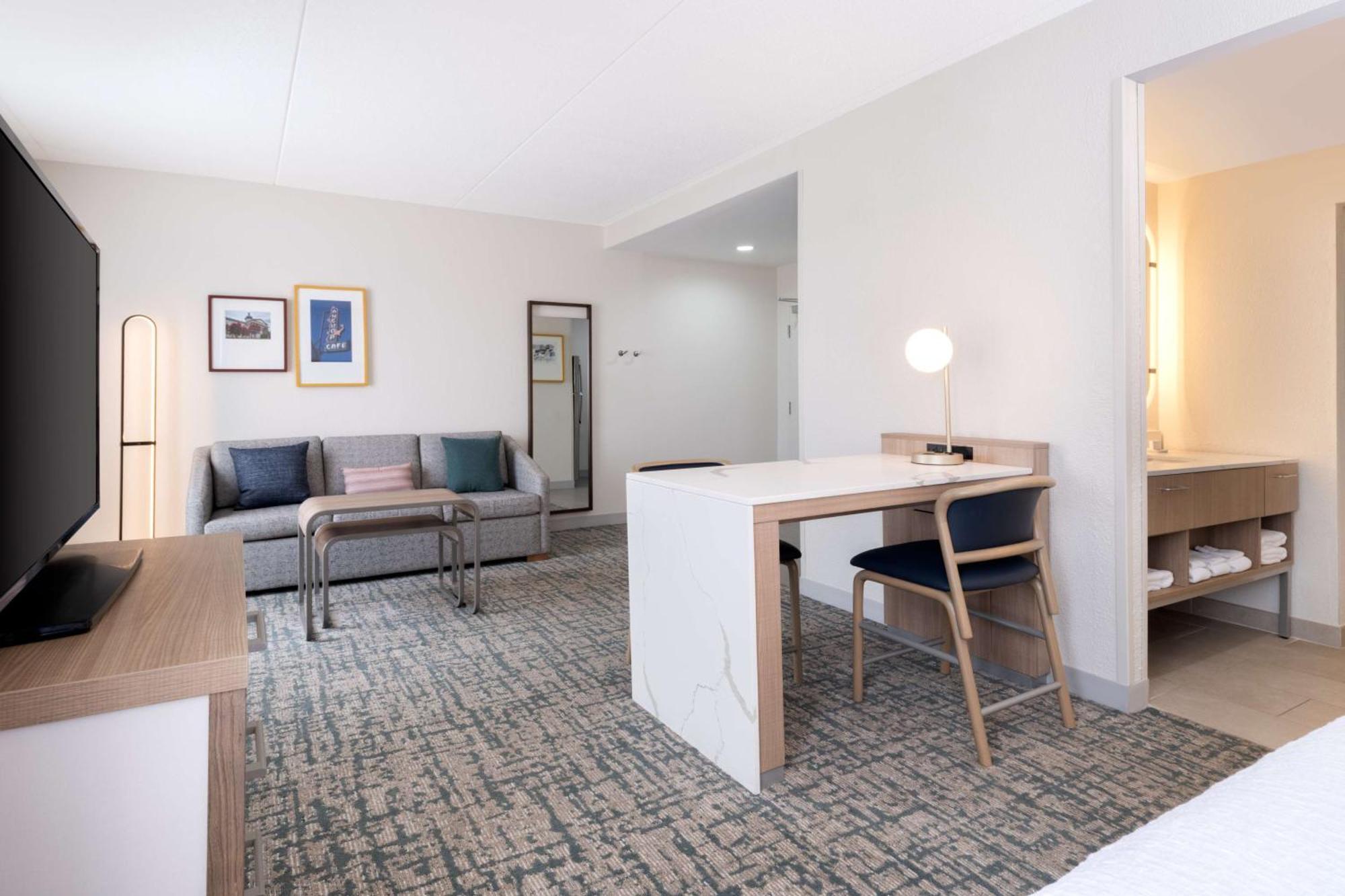 King Studio Suite - Non-Smoking,1548879727:JPEG