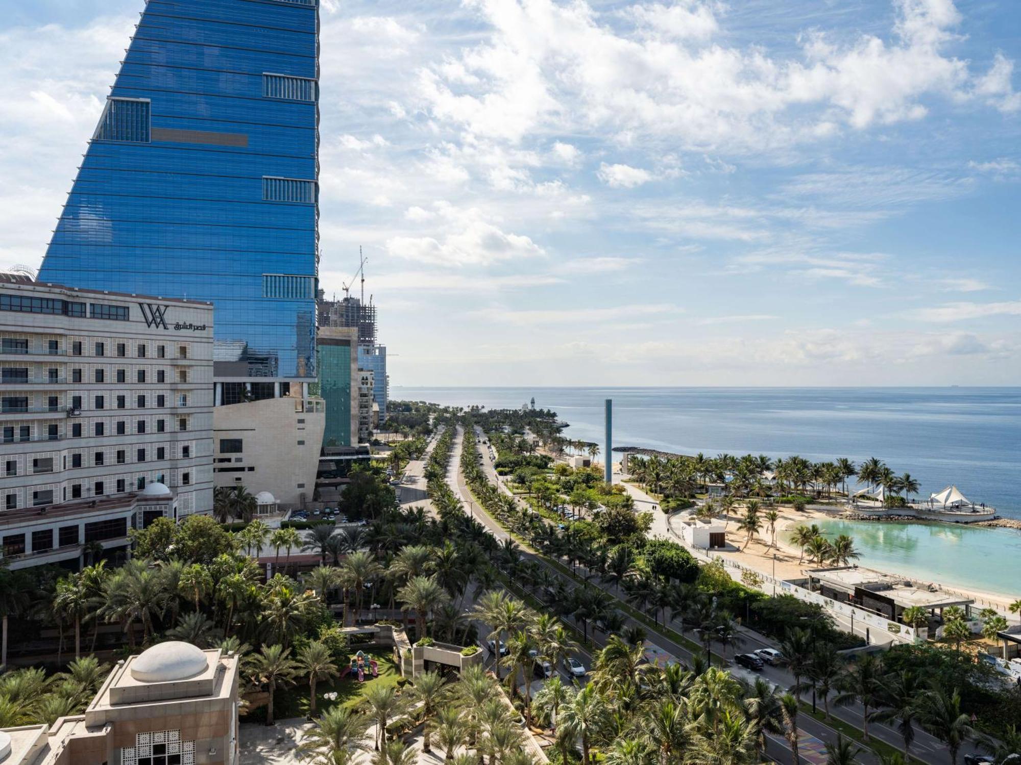 Deluxe Twin Room Partial Sea View