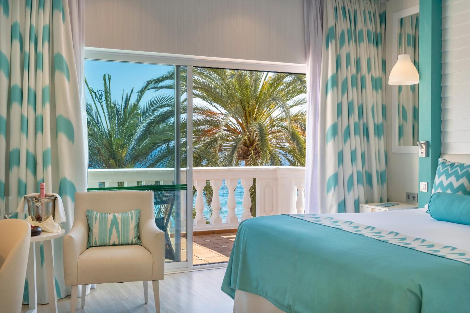 Premium Triple Room Sea View,1554159034:JPEG