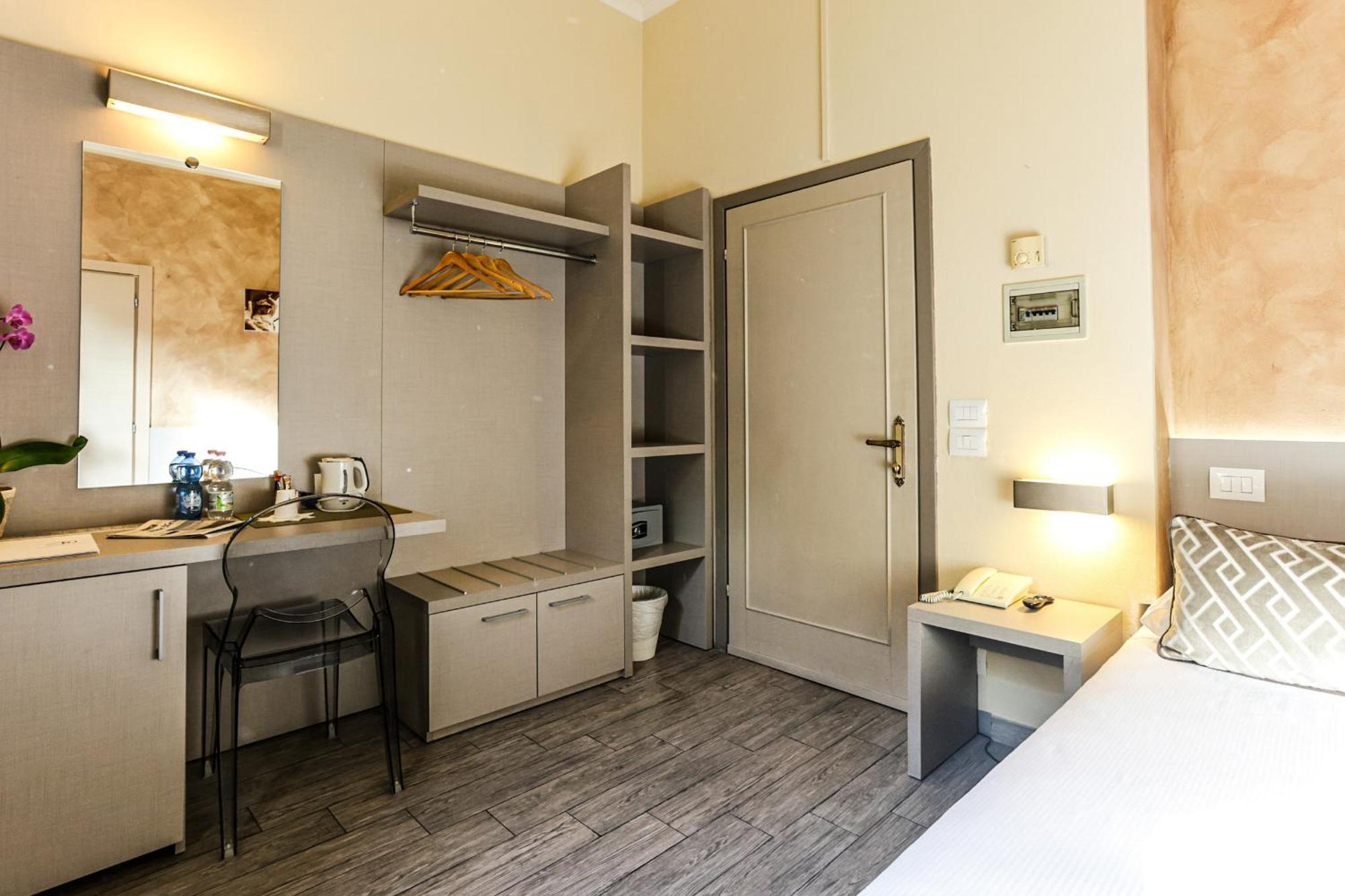 Single Room